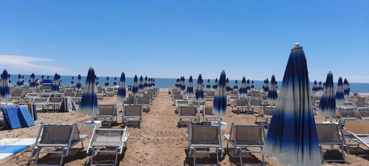 Hotel Sanremo 3*