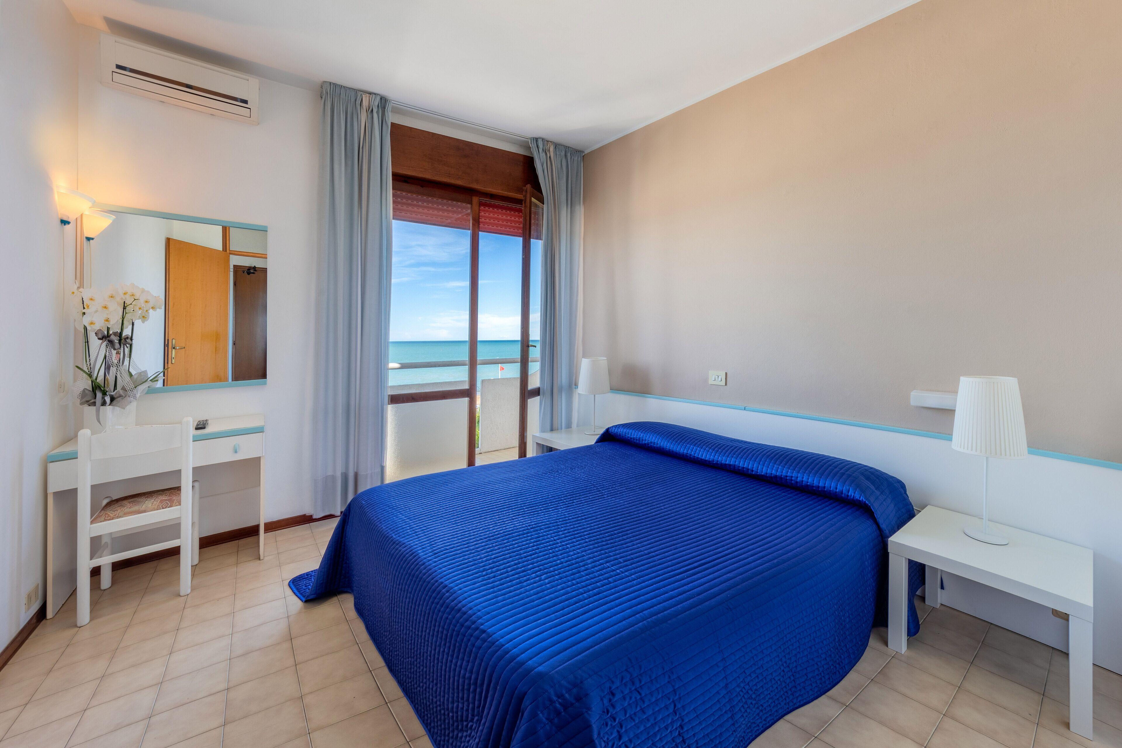 Hotel Sanremo 3*